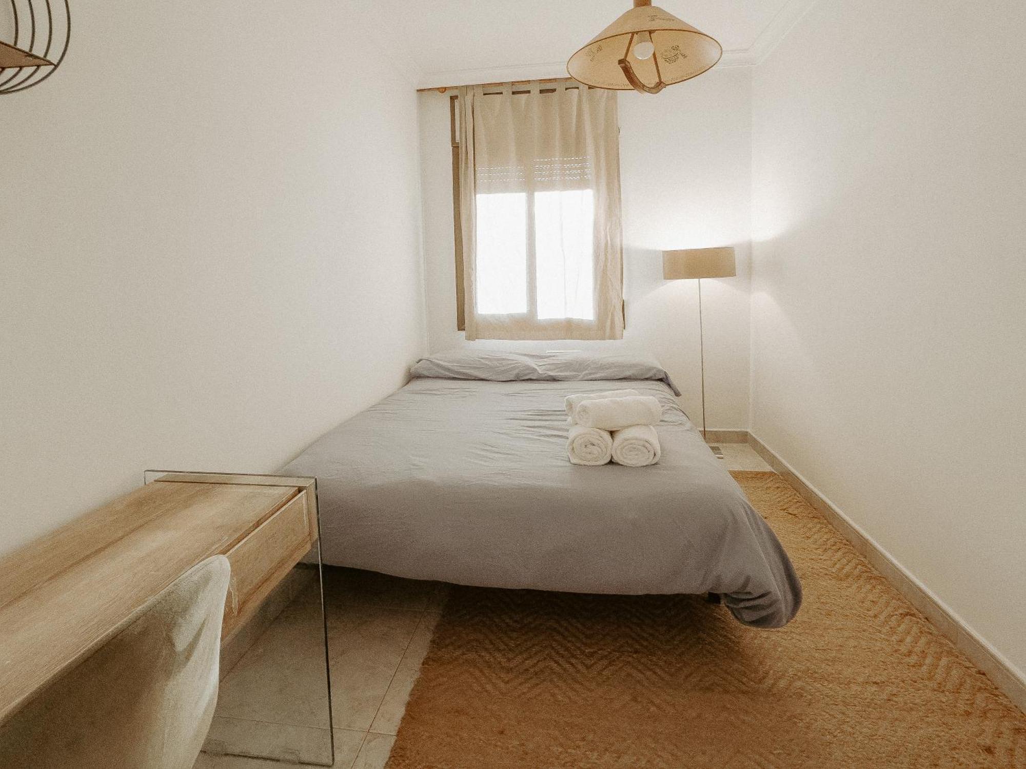 Charming Rooms In Shared Apartment Near Camp Nou Барселона Номер фото